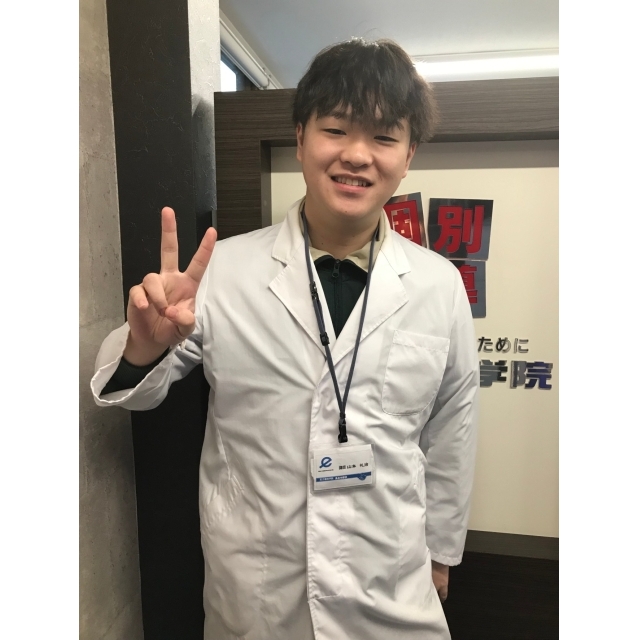 山本 礼治 先生