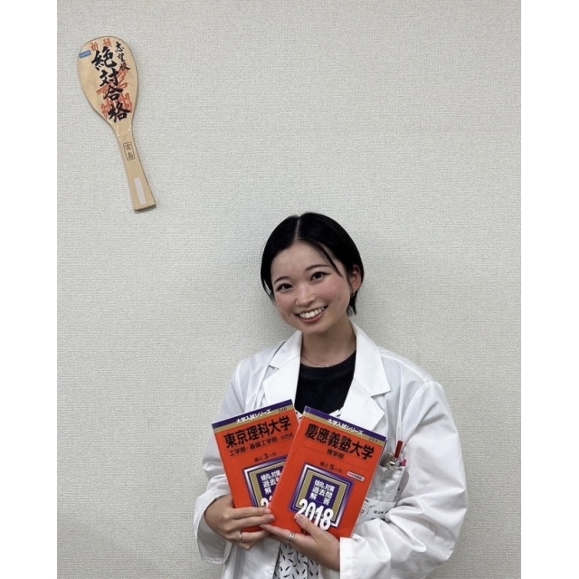 山﨑樺純先生