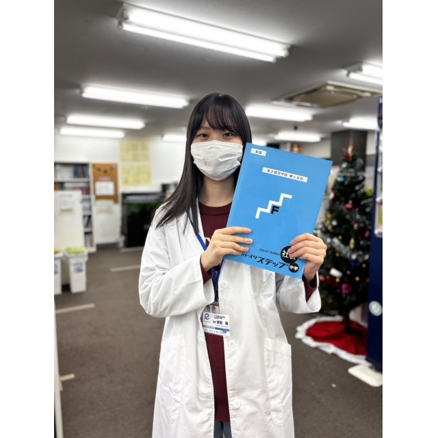 吉田　葵