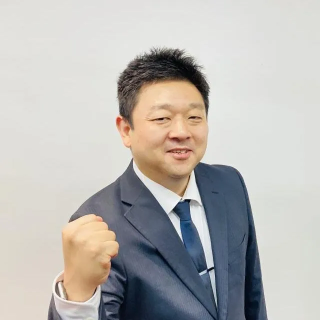 山口　圭介